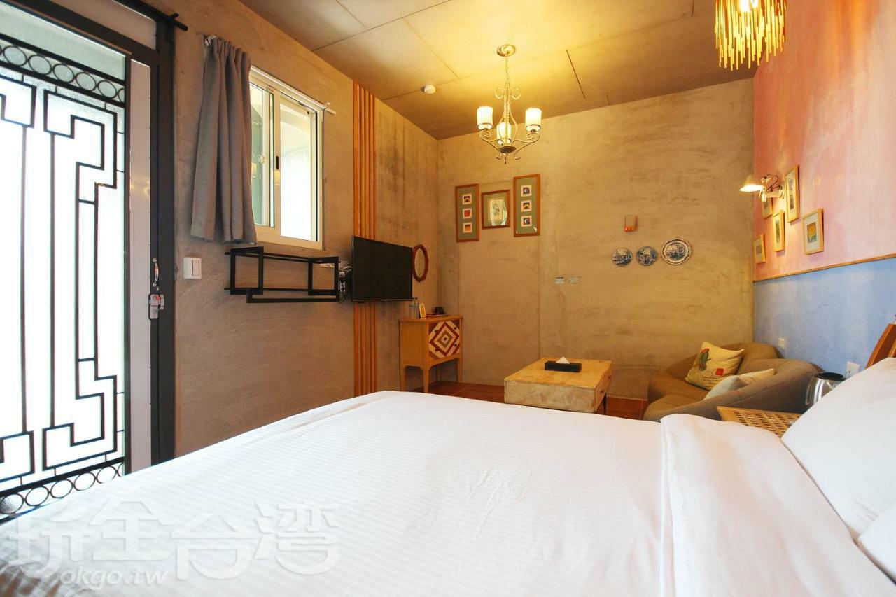 Moose & Squirrel Bed and Breakfast Renai Buitenkant foto