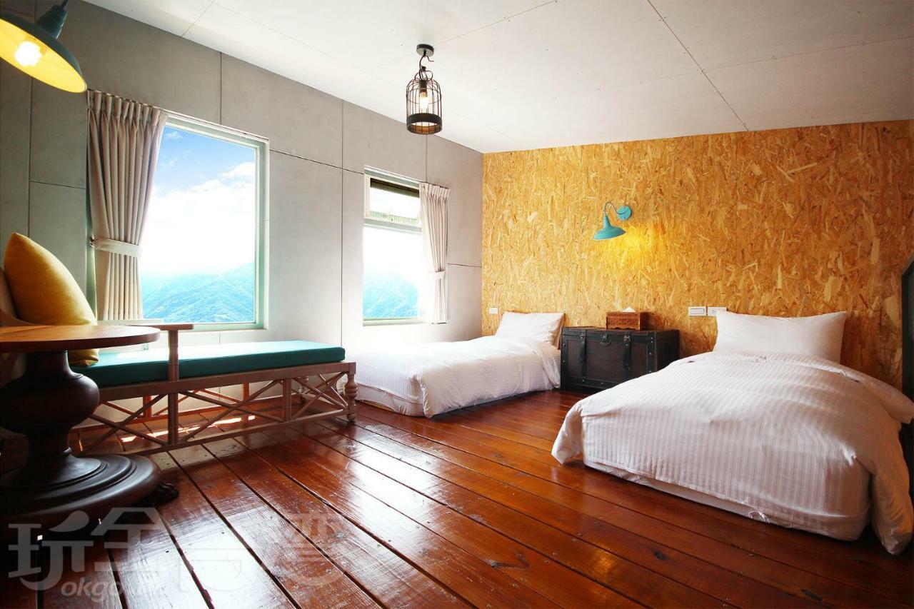 Moose & Squirrel Bed and Breakfast Renai Buitenkant foto